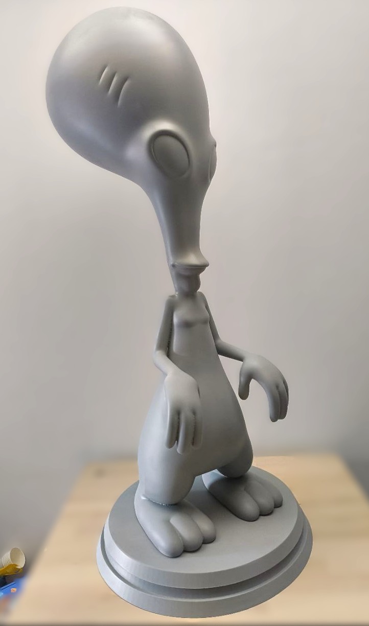 Roger 1m20 ( American Dad )